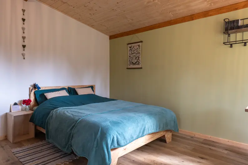 Slaapkamer, mooie woonboerderij, chalupa, Tsjechische Republiek.
